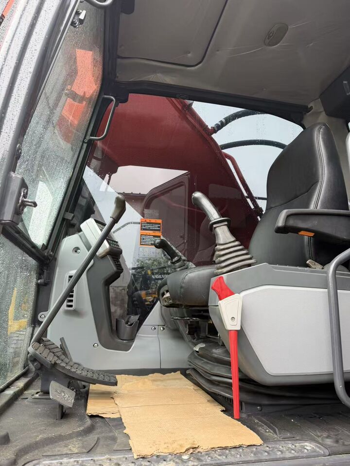DOOSAN DX380 - Гусеничный экскаватор: фото 3 DOOSAN DX380 - Гусеничный экскаватор: фото 3