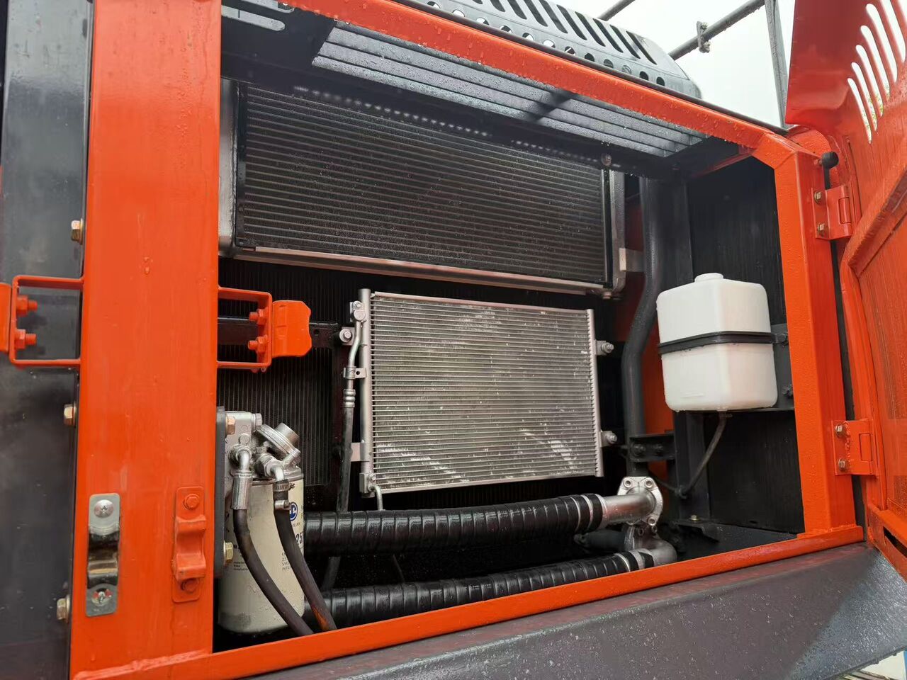 DOOSAN DX380 - Гусеничный экскаватор: фото 5 DOOSAN DX380 - Гусеничный экскаватор: фото 5