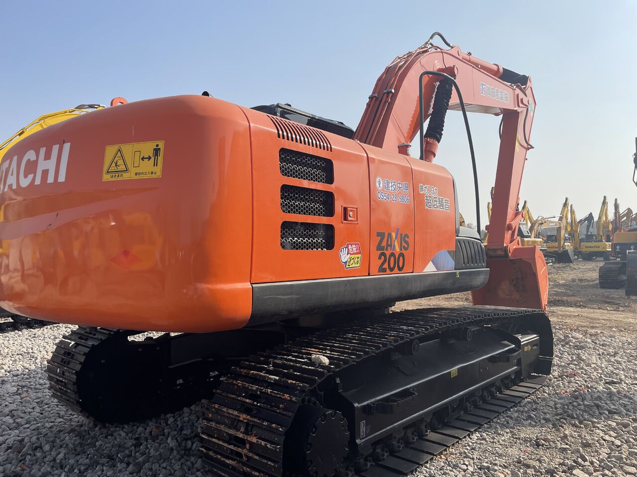 HITACHI ZX200 - Гусеничный экскаватор: фото 4 HITACHI ZX200 - Гусеничный экскаватор: фото 4