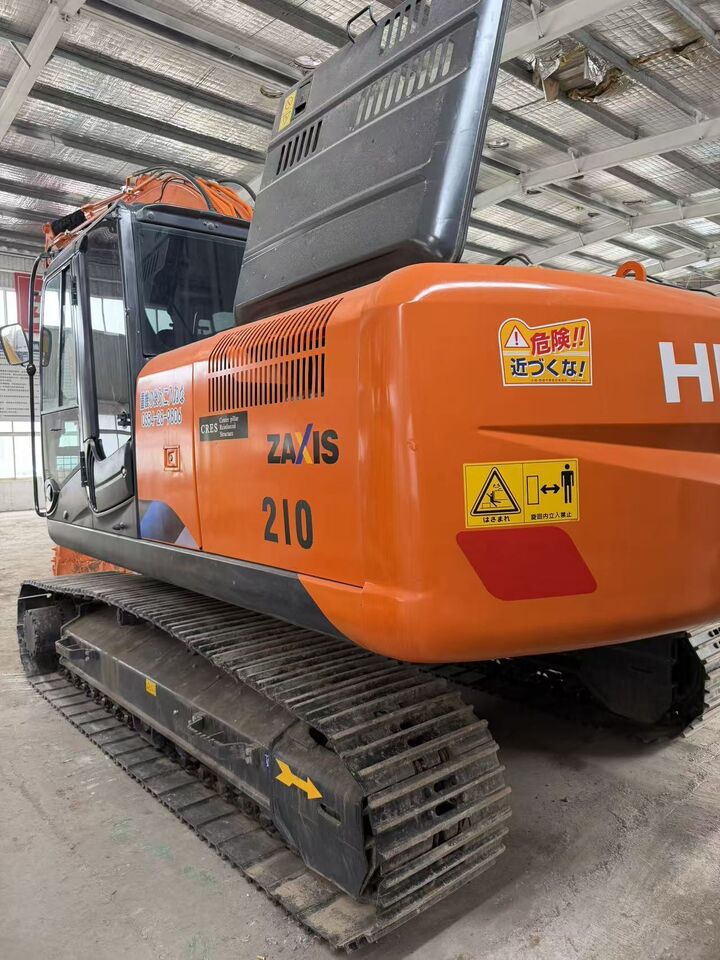 HITACHI ZX210 - Гусеничный экскаватор: фото 3 HITACHI ZX210 - Гусеничный экскаватор: фото 3