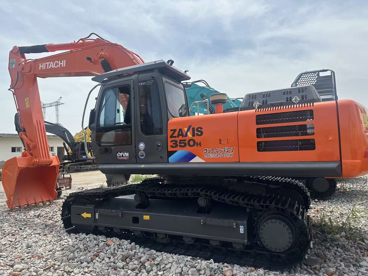 HITACHI ZX350 - Гусеничный экскаватор: фото 1 HITACHI ZX350 - Гусеничный экскаватор: фото 1