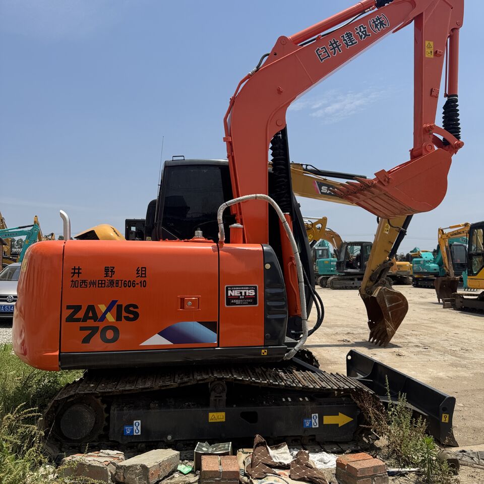 HITACHI ZX70 - Гусеничный экскаватор: фото 3 HITACHI ZX70 - Гусеничный экскаватор: фото 3