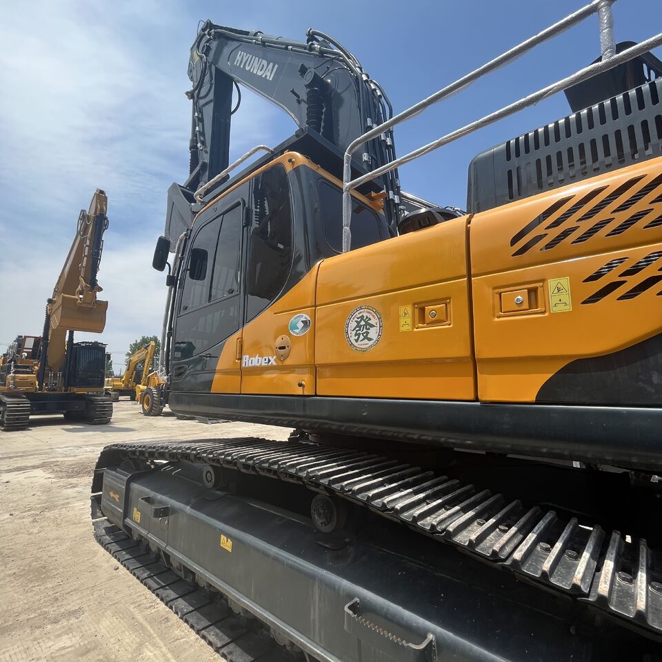 HYUNDAI R350VS - Гусеничный экскаватор: фото 3 HYUNDAI R350VS - Гусеничный экскаватор: фото 3