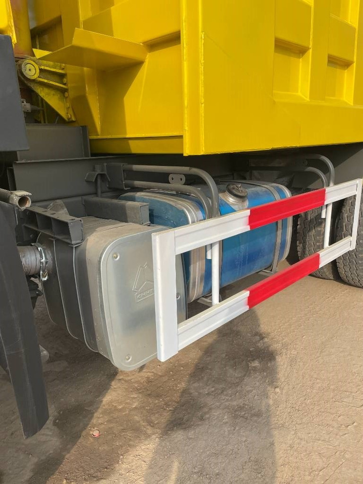 Howo 371 - Самосвал: фото 2 Howo 371 - Самосвал: фото 2