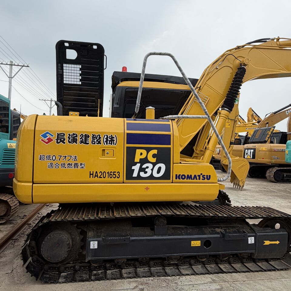KOMATSU PC130 - Гусеничный экскаватор: фото 5 KOMATSU PC130 - Гусеничный экскаватор: фото 5