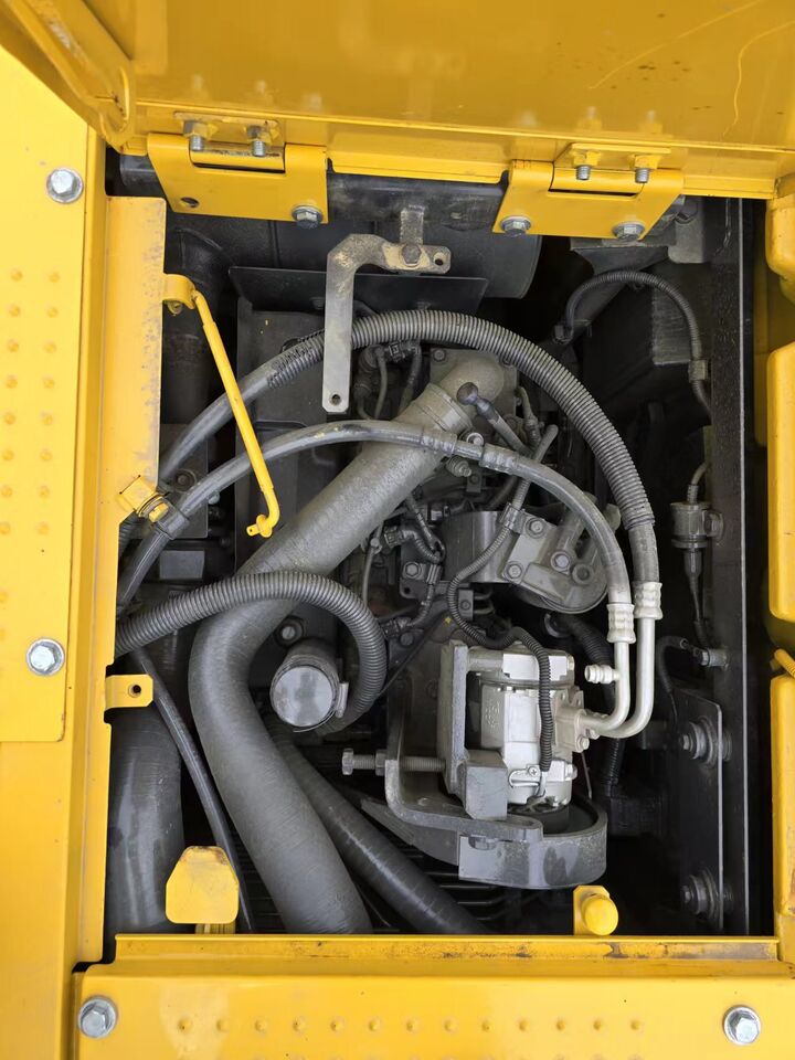 KOMATSU PC138US - Гусеничный экскаватор: фото 3 KOMATSU PC138US - Гусеничный экскаватор: фото 3