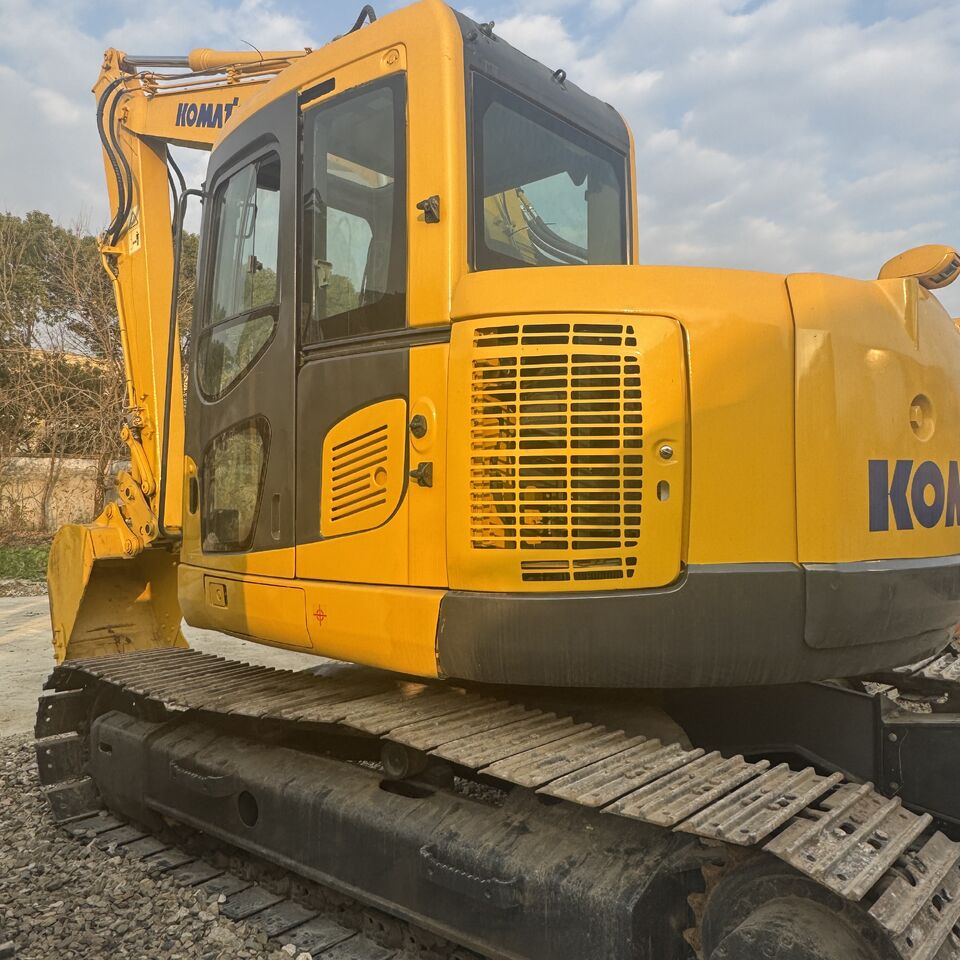 KOMATSU PC138US - Гусеничный экскаватор: фото 1 KOMATSU PC138US - Гусеничный экскаватор: фото 1
