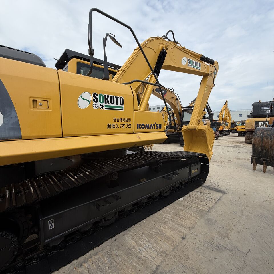 KOMATSU PC200 - Гусеничный экскаватор: фото 5 KOMATSU PC200 - Гусеничный экскаватор: фото 5