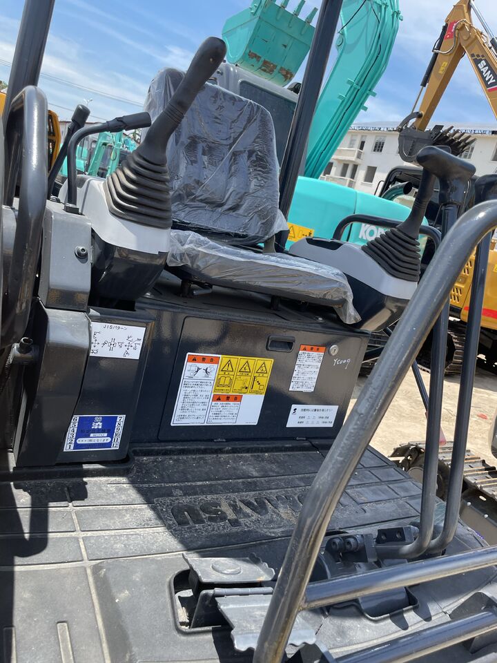 KOMATSU PC20MR - Мини-экскаватор: фото 3 KOMATSU PC20MR - Мини-экскаватор: фото 3