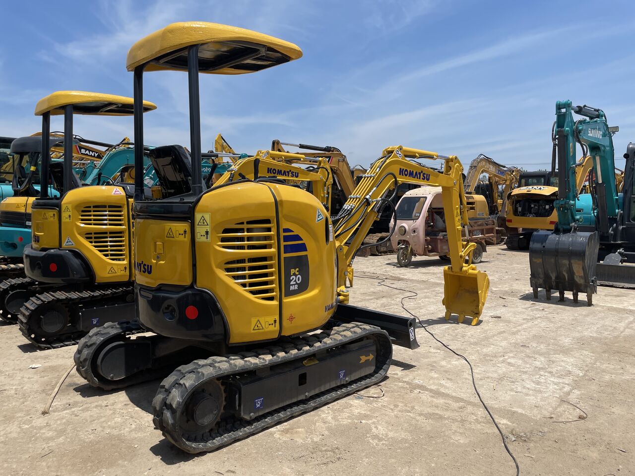 KOMATSU PC20MR - Мини-экскаватор: фото 2 KOMATSU PC20MR - Мини-экскаватор: фото 2