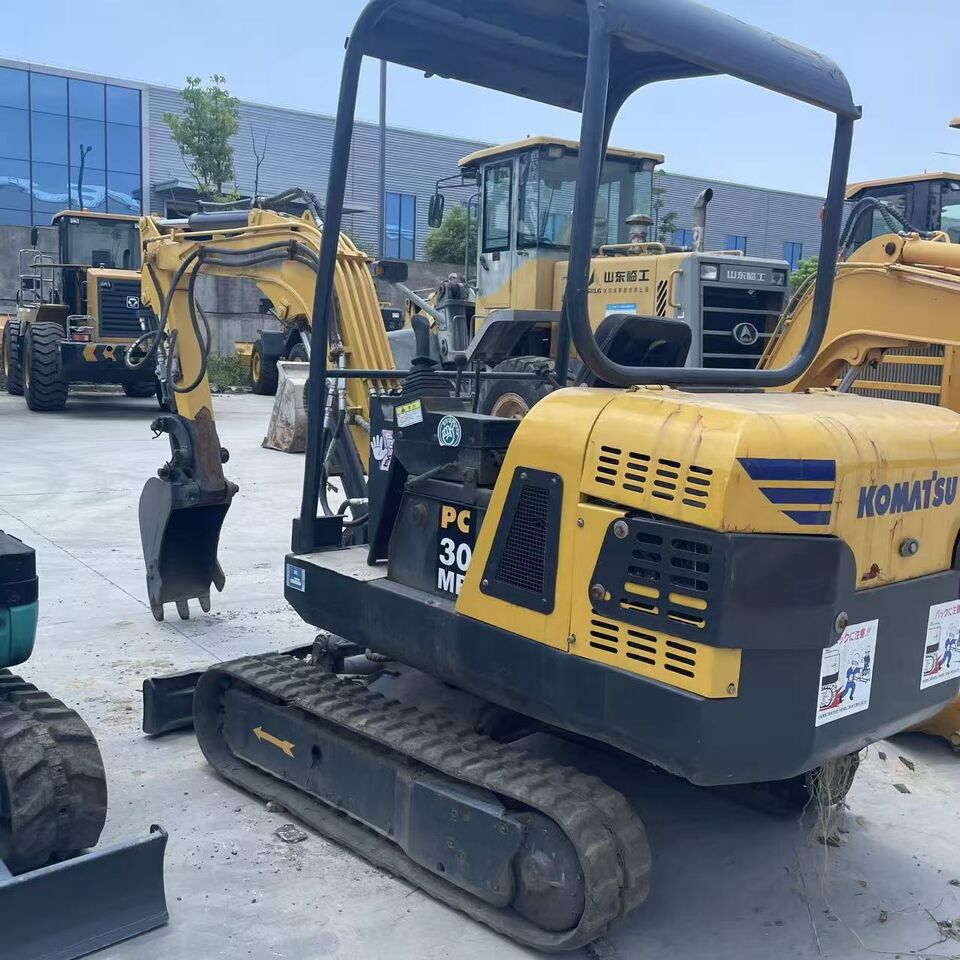 KOMATSU PC30MR - Мини-экскаватор: фото 3 KOMATSU PC30MR - Мини-экскаватор: фото 3