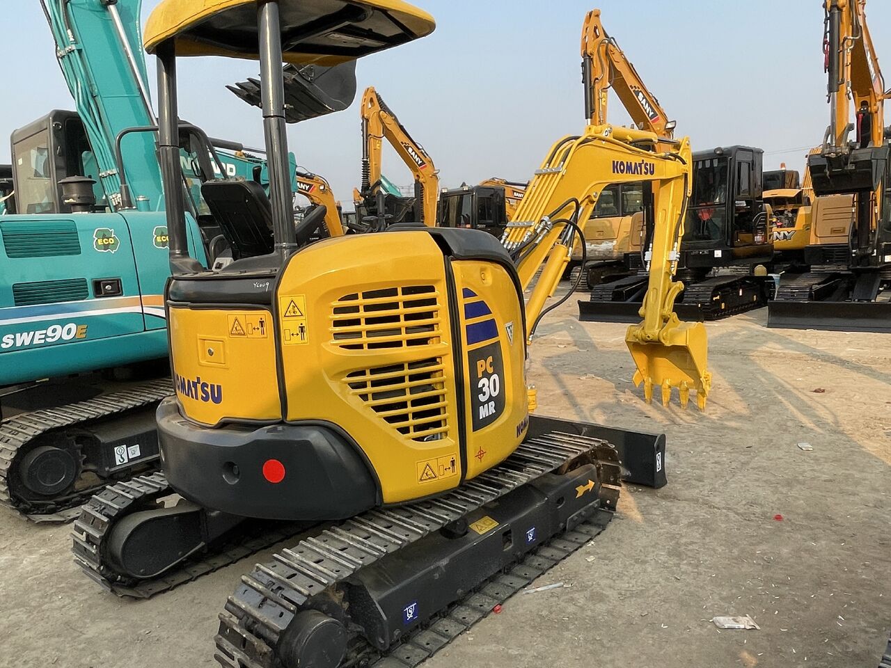 KOMATSU PC30MR - Мини-экскаватор: фото 3 KOMATSU PC30MR - Мини-экскаватор: фото 3