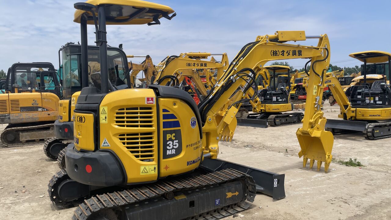 KOMATSU PC35MR - Мини-экскаватор: фото 2 KOMATSU PC35MR - Мини-экскаватор: фото 2