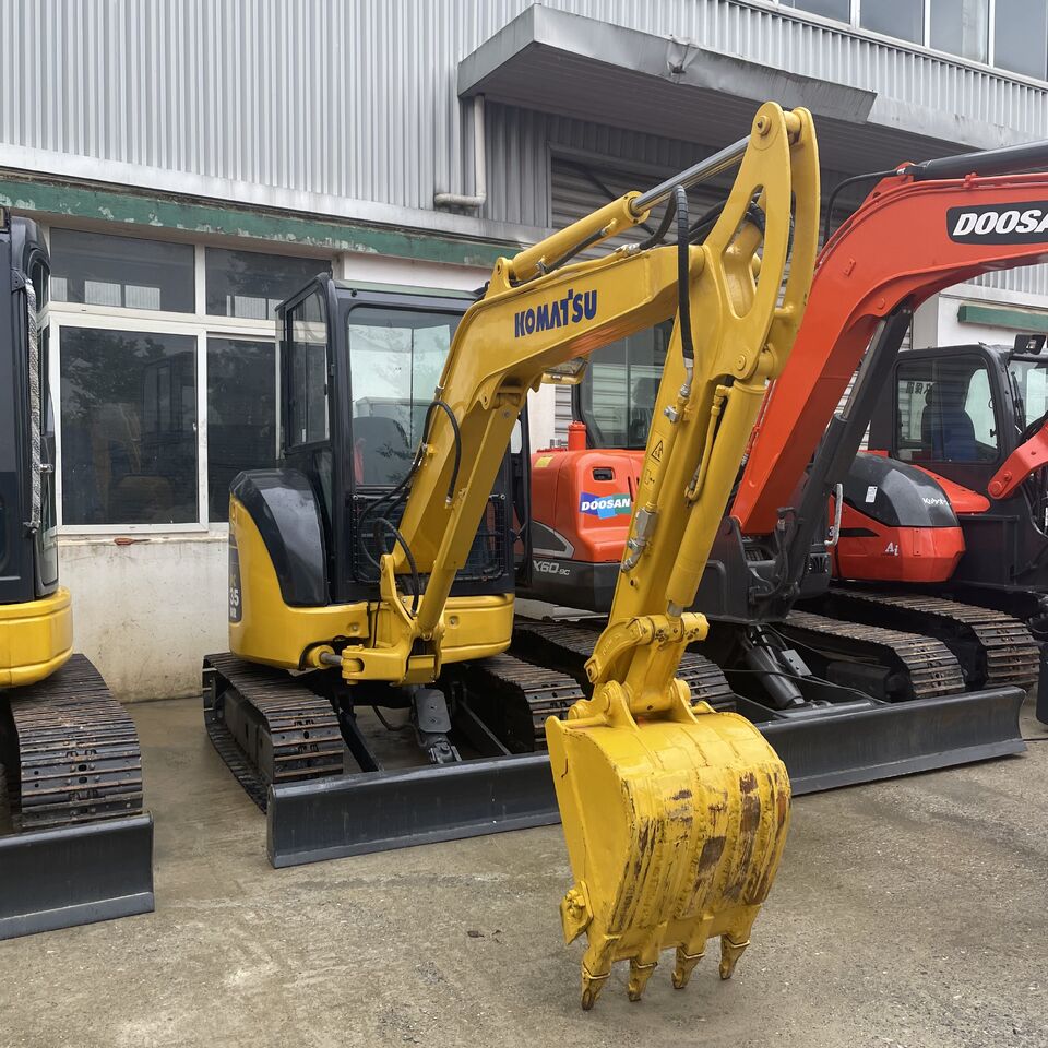 KOMATSU PC35MR - Мини-экскаватор: фото 2 KOMATSU PC35MR - Мини-экскаватор: фото 2