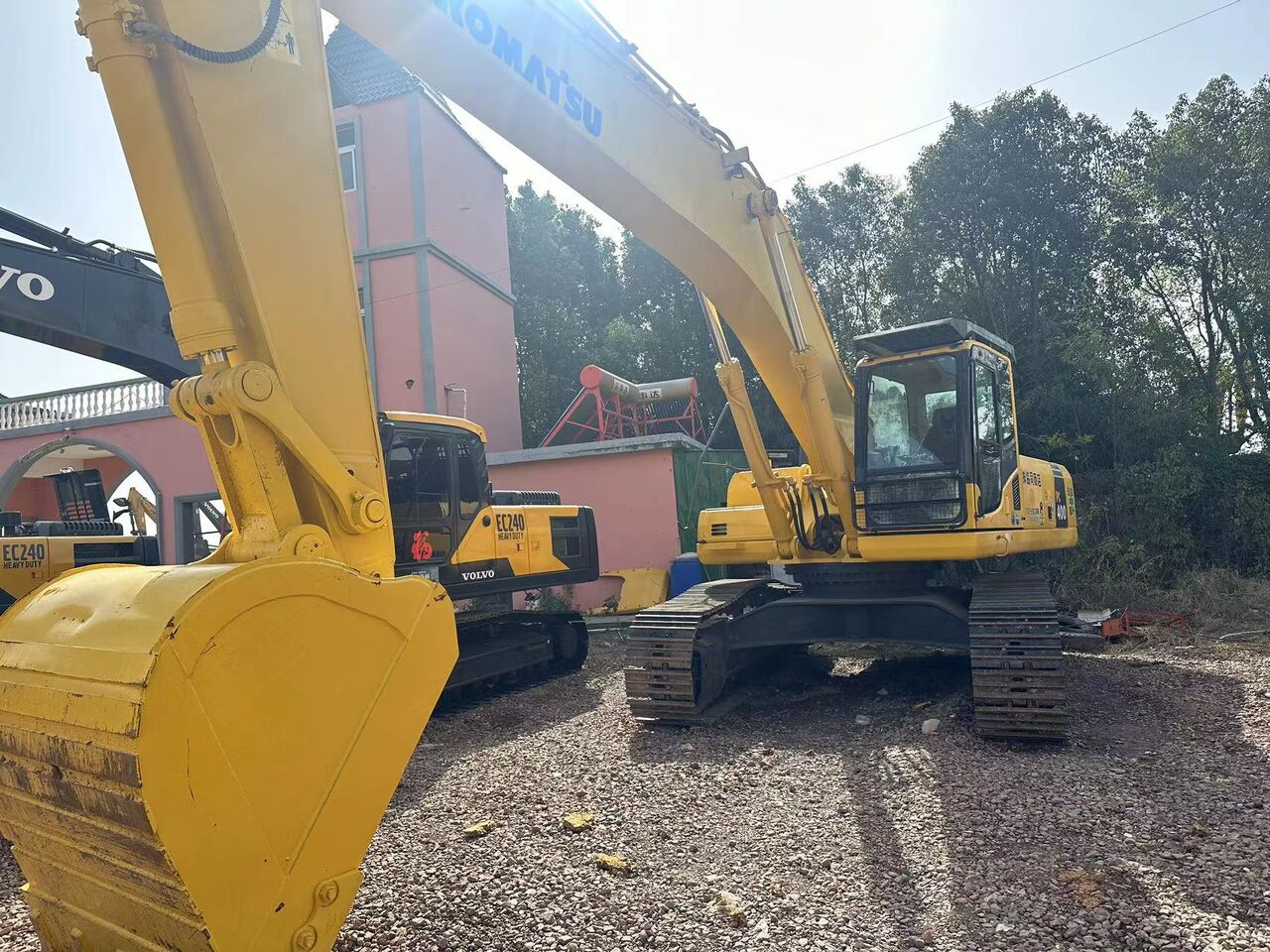 KOMATSU PC400-7 - Гусеничный экскаватор: фото 3 KOMATSU PC400-7 - Гусеничный экскаватор: фото 3