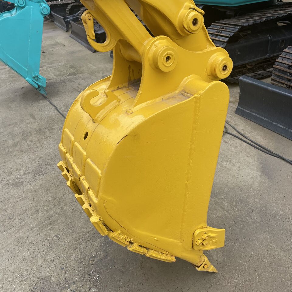 KOMATSU PC40MR - Мини-экскаватор: фото 2 KOMATSU PC40MR - Мини-экскаватор: фото 2