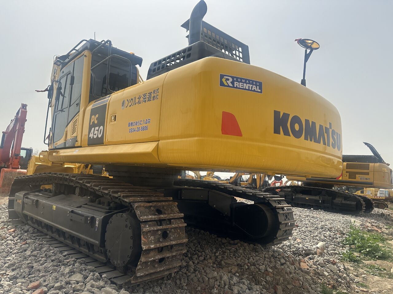 KOMATSU PC450-8 - Гусеничный экскаватор: фото 4 KOMATSU PC450-8 - Гусеничный экскаватор: фото 4