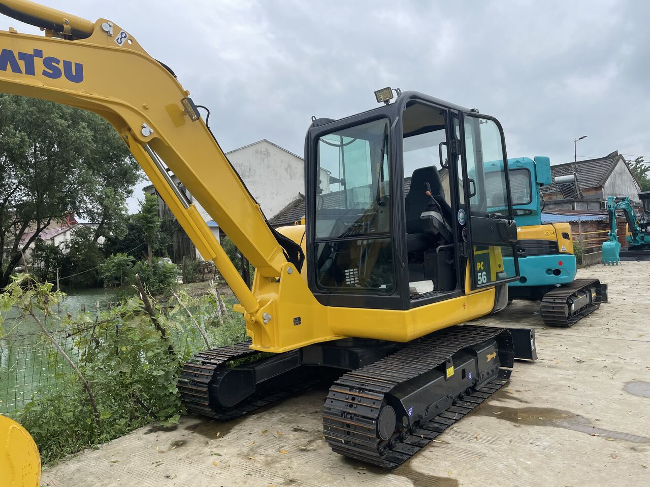 KOMATSU PC56 - Мини-экскаватор: фото 1 KOMATSU PC56 - Мини-экскаватор: фото 1