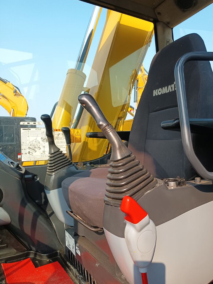 KOMATSU PC70 - Мини-экскаватор: фото 2 KOMATSU PC70 - Мини-экскаватор: фото 2