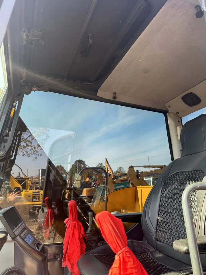 KOMATSU PC70 - Мини-экскаватор: фото 4 KOMATSU PC70 - Мини-экскаватор: фото 4