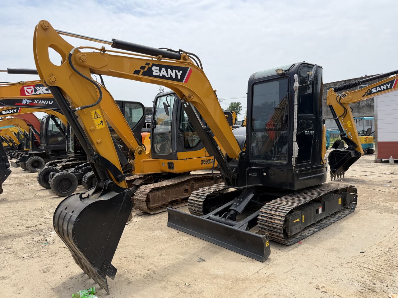 SANY SY55C - Мини-экскаватор: фото 3 SANY SY55C - Мини-экскаватор: фото 3