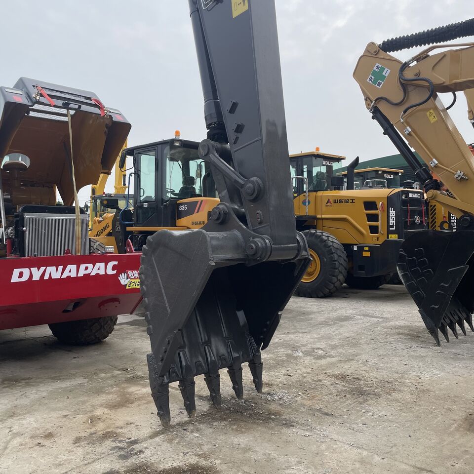 VOLVO EC210 - Гусеничный экскаватор: фото 3 VOLVO EC210 - Гусеничный экскаватор: фото 3