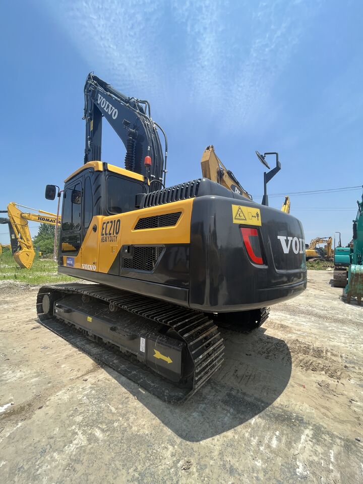 VOLVO EC210 - Гусеничный экскаватор: фото 4 VOLVO EC210 - Гусеничный экскаватор: фото 4