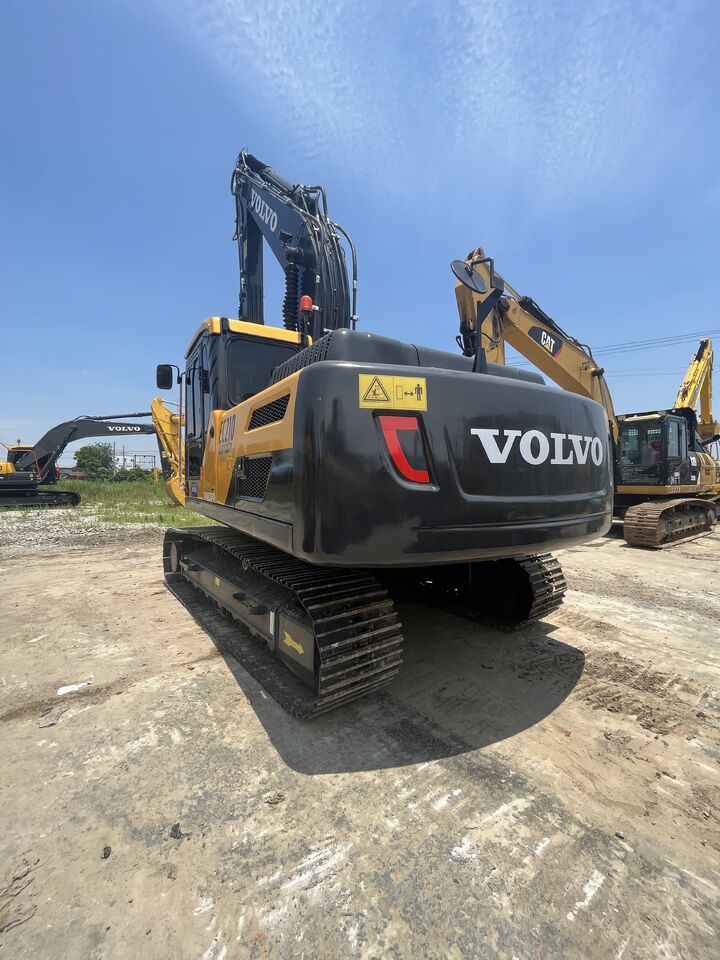 VOLVO EC210 - Гусеничный экскаватор: фото 3 VOLVO EC210 - Гусеничный экскаватор: фото 3
