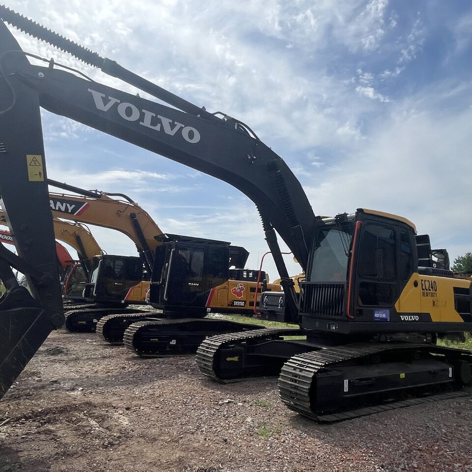 VOLVO EC240 - Гусеничный экскаватор: фото 2 VOLVO EC240 - Гусеничный экскаватор: фото 2