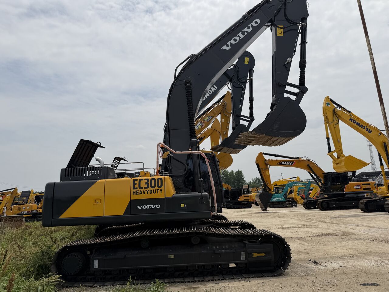 VOLVO EC300 - Гусеничный экскаватор: фото 4 VOLVO EC300 - Гусеничный экскаватор: фото 4