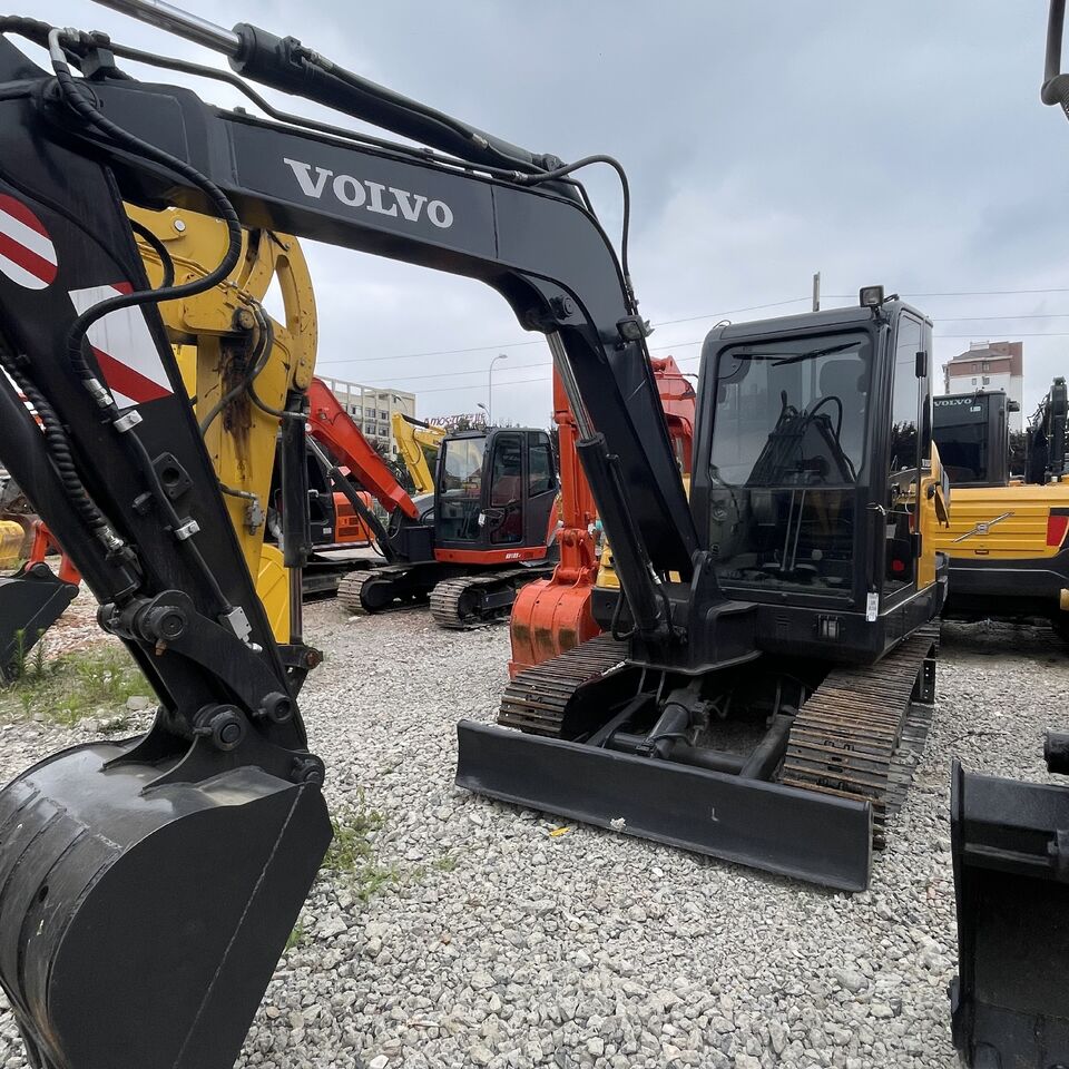 VOLVO EC60D - Мини-экскаватор: фото 2 VOLVO EC60D - Мини-экскаватор: фото 2
