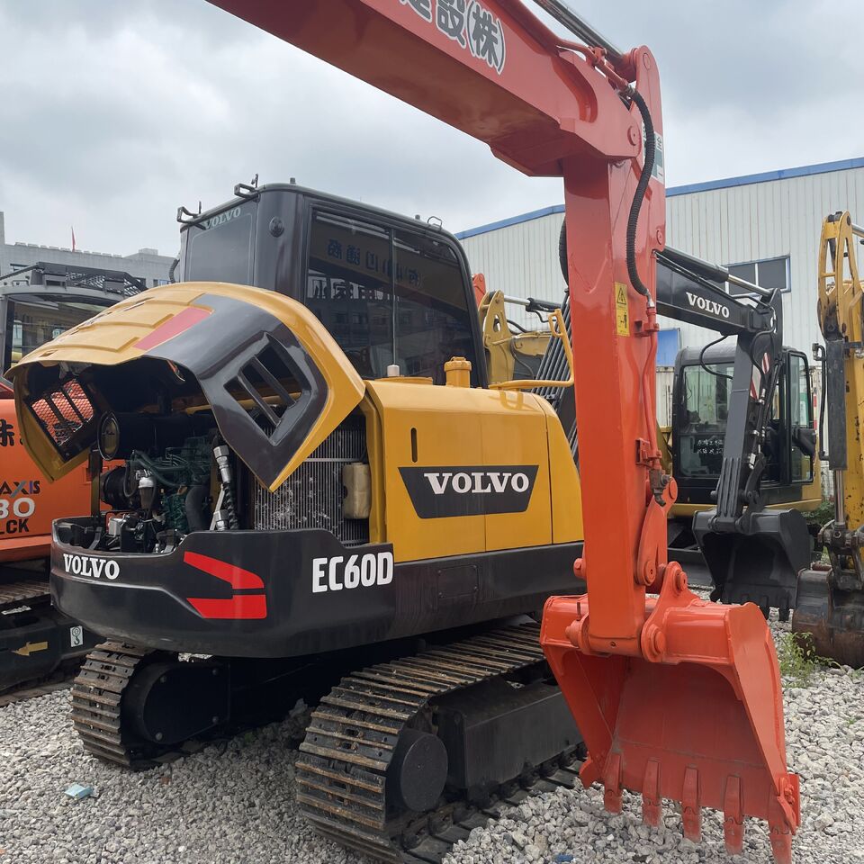 VOLVO EC60D - Мини-экскаватор: фото 4 VOLVO EC60D - Мини-экскаватор: фото 4