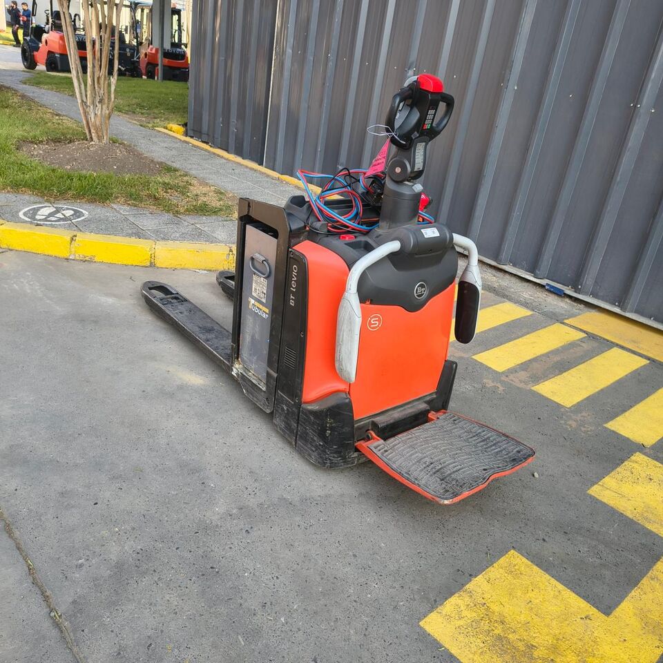 TRANSPALETA TOYOTALPE 200 - Li - Тележка: фото 1 TRANSPALETA TOYOTALPE 200 - Li - Тележка: фото 1