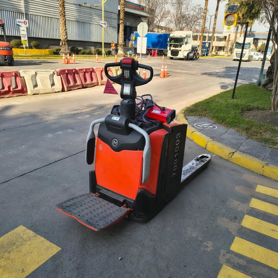TRANSPALETA TOYOTALPE 200 - Li - Тележка: фото 3 TRANSPALETA TOYOTALPE 200 - Li - Тележка: фото 3