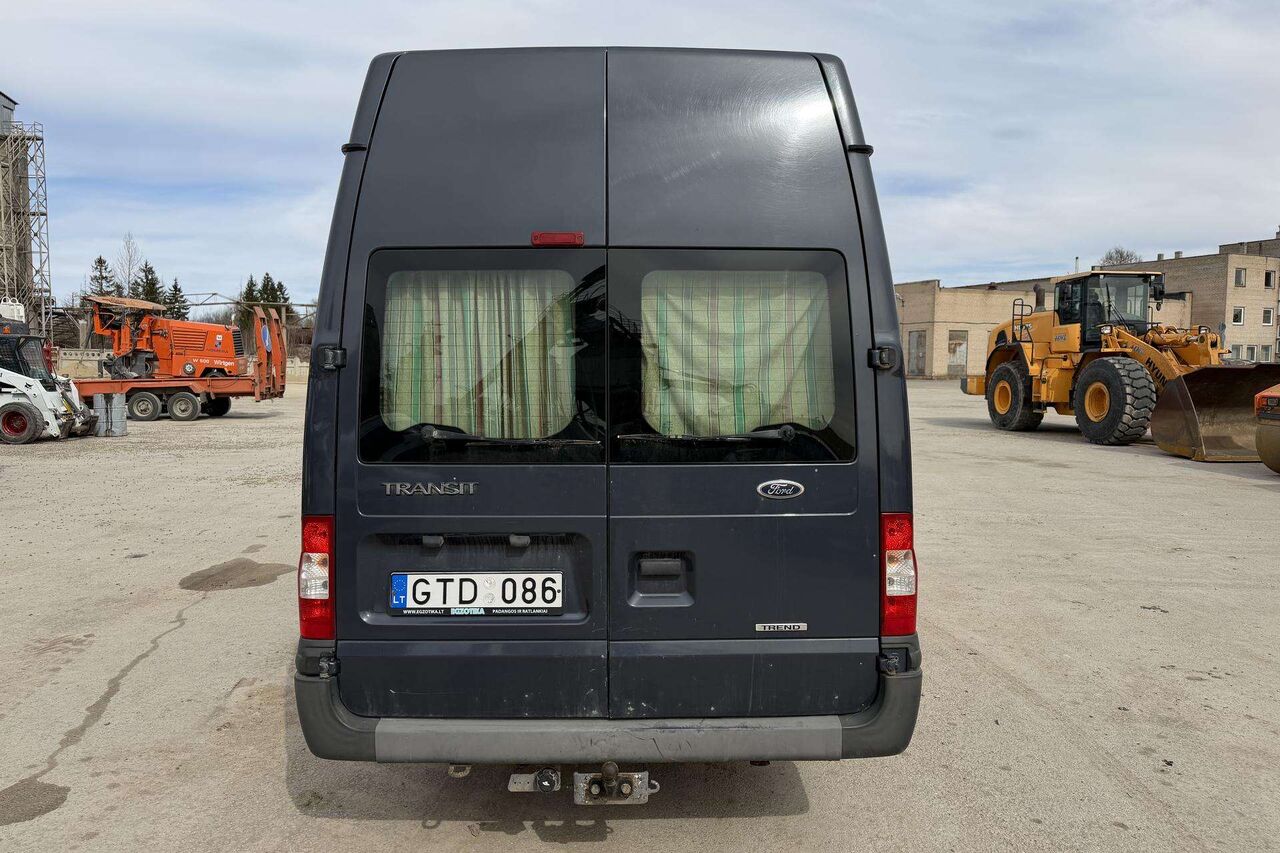 Ford Transit - Микроавтобус, Пассажирский фургон: фото 5 Ford Transit - Микроавтобус, Пассажирский фургон: фото 5