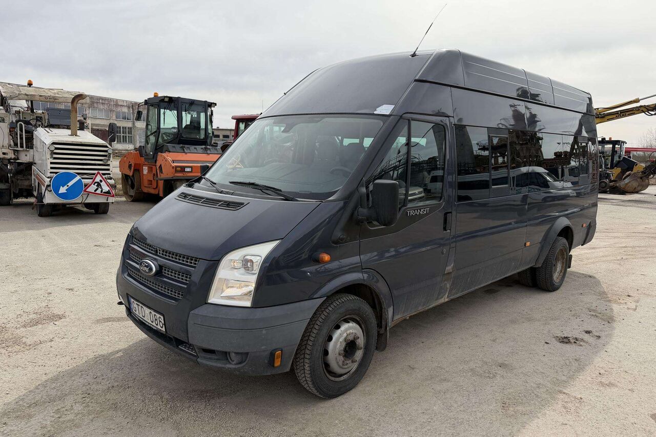 Ford Transit - Микроавтобус, Пассажирский фургон: фото 1 Ford Transit - Микроавтобус, Пассажирский фургон: фото 1