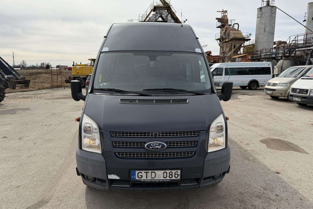 Ford Transit - Микроавтобус, Пассажирский фургон: фото 2 Ford Transit - Микроавтобус, Пассажирский фургон: фото 2
