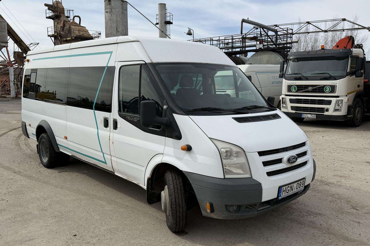 Ford Transit - Микроавтобус, Пассажирский фургон: фото 3 Ford Transit - Микроавтобус, Пассажирский фургон: фото 3