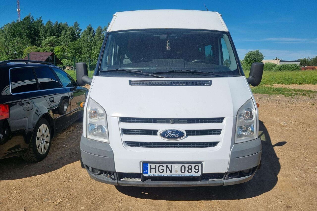 Ford Transit - Микроавтобус, Пассажирский фургон: фото 2 Ford Transit - Микроавтобус, Пассажирский фургон: фото 2