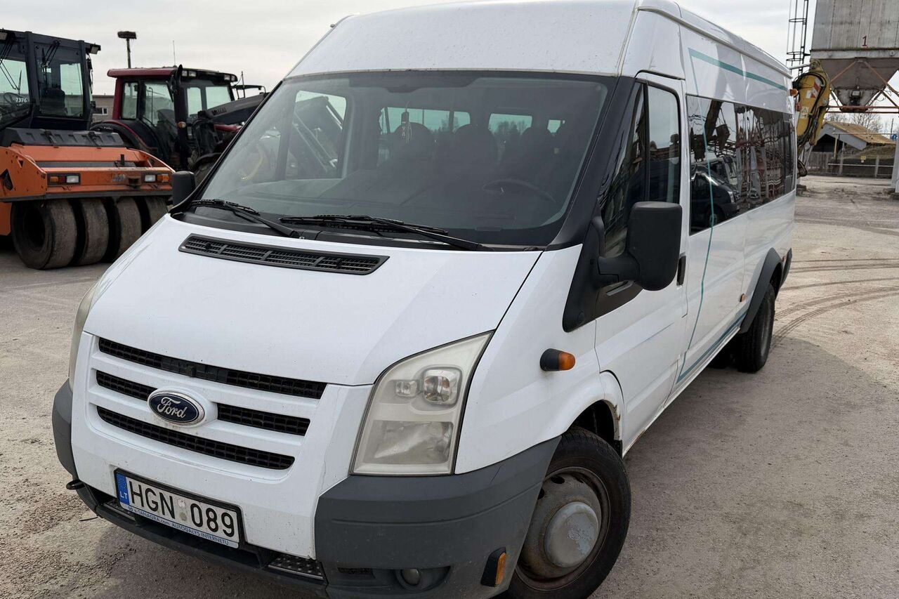 Ford Transit - Микроавтобус, Пассажирский фургон: фото 2 Ford Transit - Микроавтобус, Пассажирский фургон: фото 2