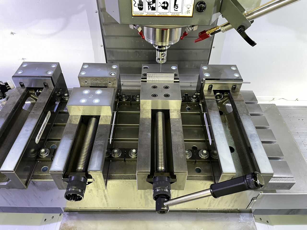 HAAS VF-4 SS - Обрабатывающий центр с ЧПУ: фото 3 HAAS VF-4 SS - Обрабатывающий центр с ЧПУ: фото 3