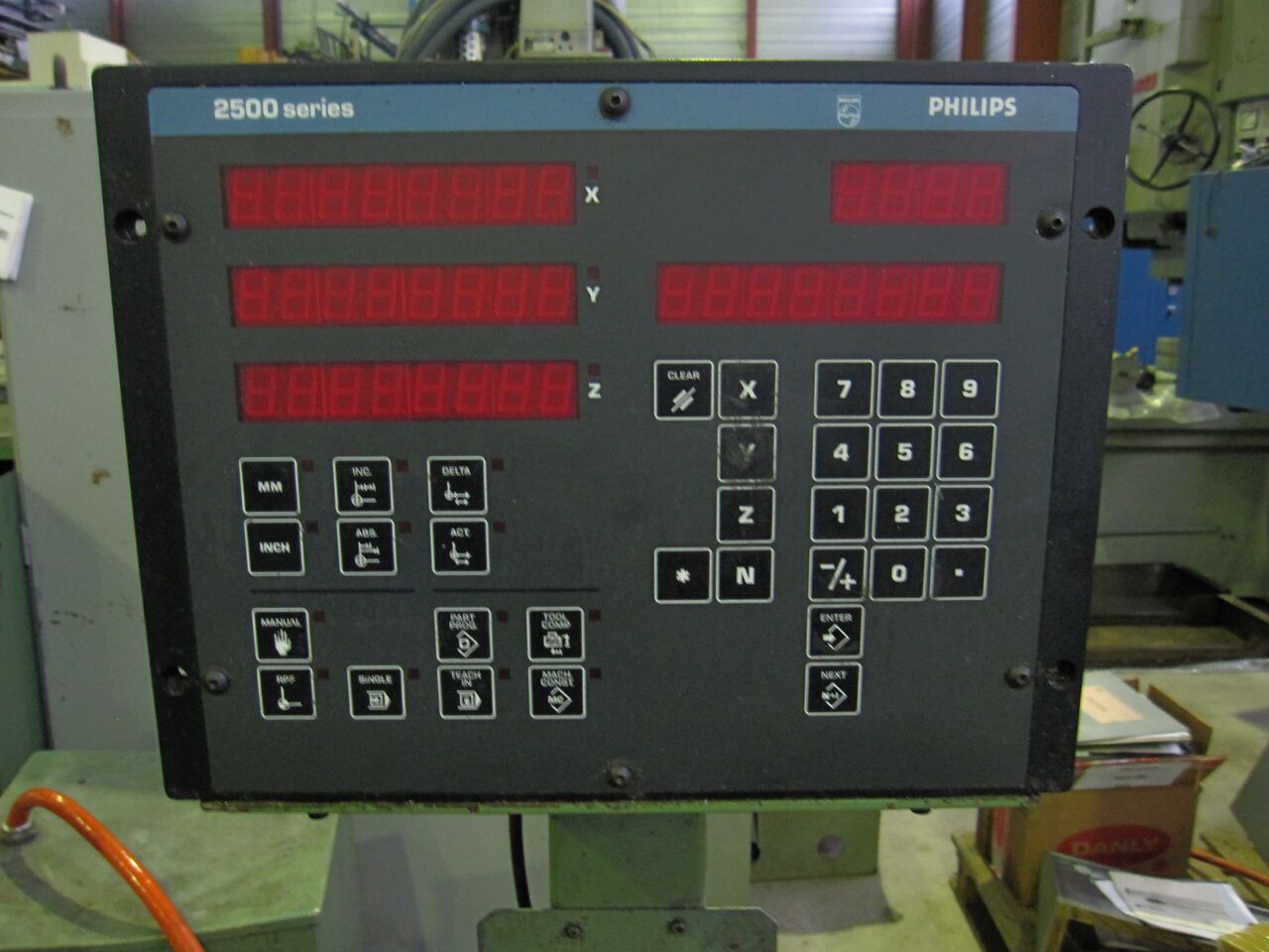 HAUSER 3 DR - Расточный станок: фото 2 HAUSER 3 DR - Расточный станок: фото 2