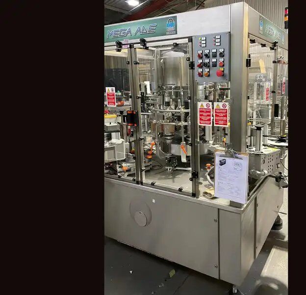 Used Automatic Rotary Labeling Machine BRB GLOBUS - Этикетировщик: фото 3 Used Automatic Rotary Labeling Machine BRB GLOBUS - Этикетировщик: фото 3