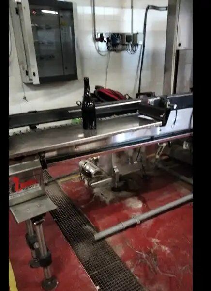 Used Bottling Line for still wine 2000 bph - Линия розлива: фото 4 Used Bottling Line for still wine 2000 bph - Линия розлива: фото 4