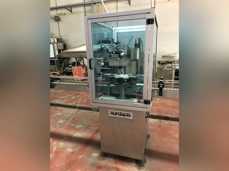 Used Capsuling Machine Nortan UNICAP 35 - Оборудование для производства напитков: фото 4 Used Capsuling Machine Nortan UNICAP 35 - Оборудование для производства напитков: фото 4