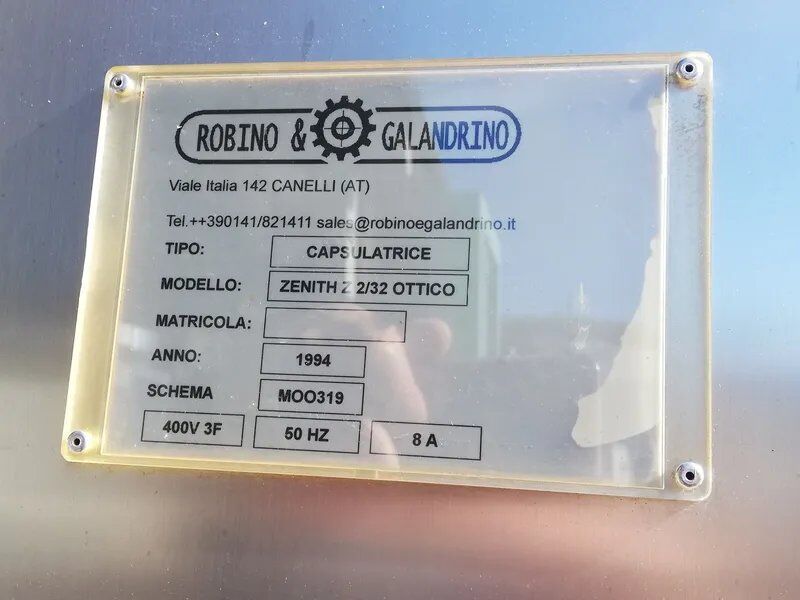 Used Capsuling Machine Robino & Galandrino 12000 b - Оборудование для производства напитков: фото 3 Used Capsuling Machine Robino & Galandrino 12000 b - Оборудование для производства напитков: фото 3