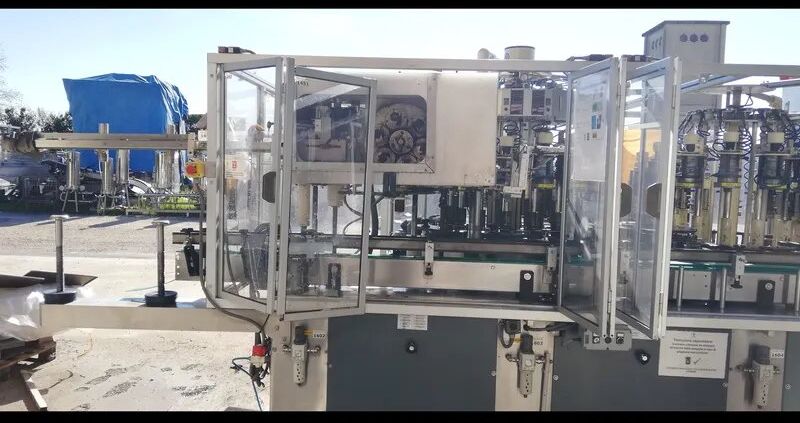 Used Capsuling Machine Robino & Galandrino 12000 b - Оборудование для производства напитков: фото 4 Used Capsuling Machine Robino & Galandrino 12000 b - Оборудование для производства напитков: фото 4