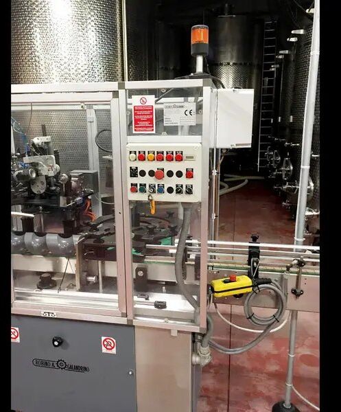 Used Capsuling Machine Robino and Galandrino 1996 - Оборудование для производства напитков: фото 3 Used Capsuling Machine Robino and Galandrino 1996 - Оборудование для производства напитков: фото 3