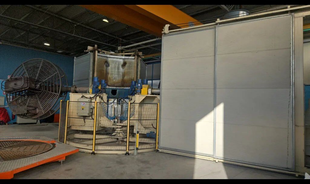Used MRT 3503 R Rotational Molding Machine - Полимерное оборудование: фото 1 Used MRT 3503 R Rotational Molding Machine - Полимерное оборудование: фото 1