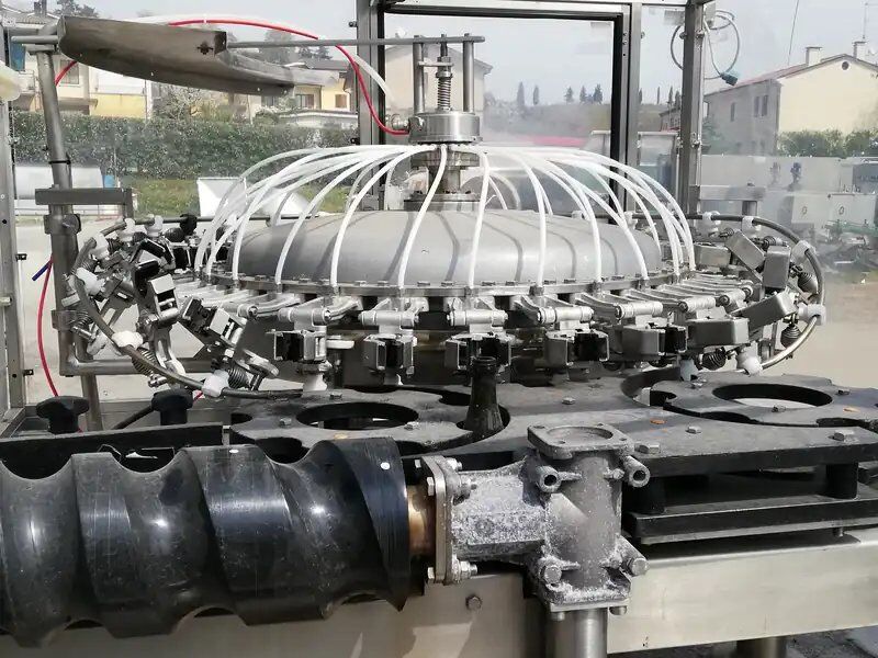 Used Overhauled Rinsing Machine Virmauri up to 700 - Оборудование для производства напитков: фото 4 Used Overhauled Rinsing Machine Virmauri up to 700 - Оборудование для производства напитков: фото 4